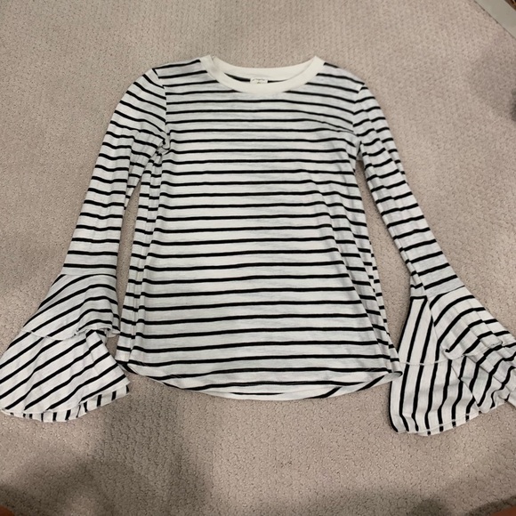 By Together Tops - Black and White striped shirt with cute sleeves